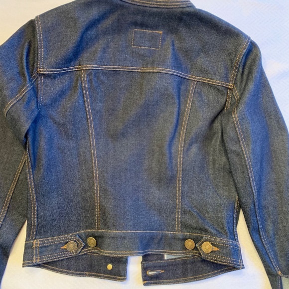 🔥HOST PICK🔥 Burberry Cropped Jean Jacket, Size XS, Blue - Picture 3 of 7